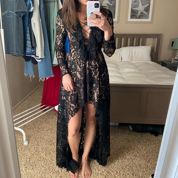 Do + Be hi-lo long sleeve lace dress - Picture 6 of 8